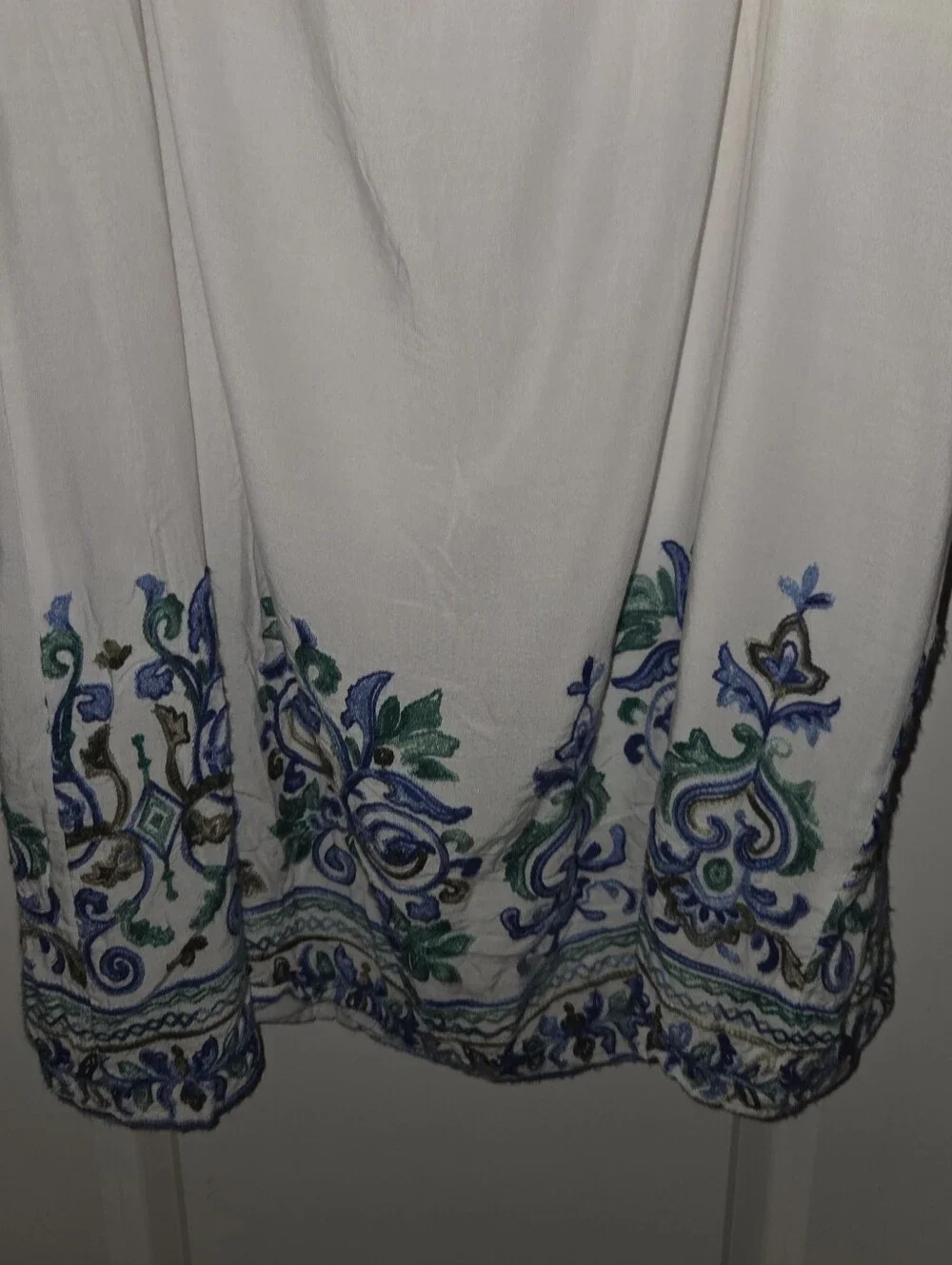 Sandra Darren Plus Size Off the Shoulder White Summer Embroidered Boho Dress